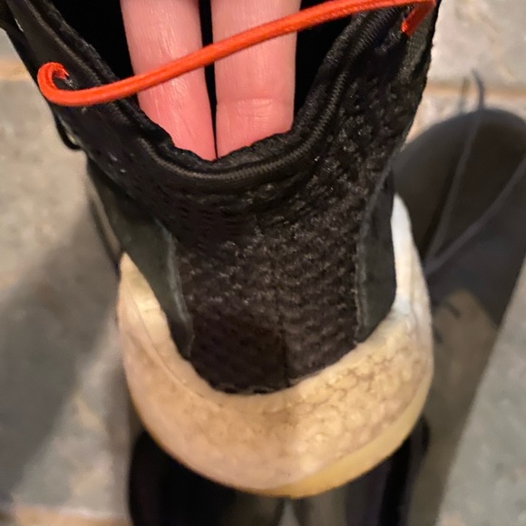 Sneakers Bundle - Picture 13 of 16